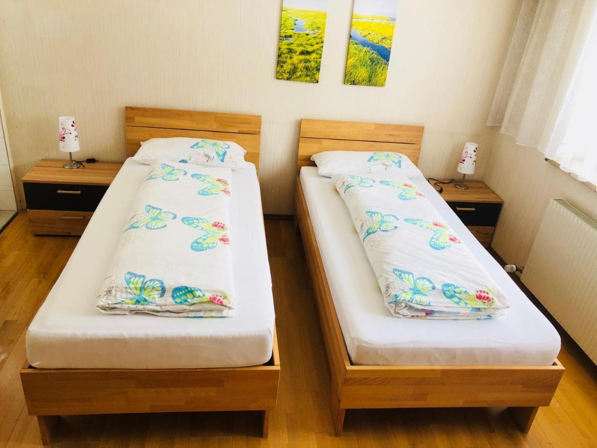 Wei Wei'S Hostel Ehenbichl المظهر الخارجي الصورة