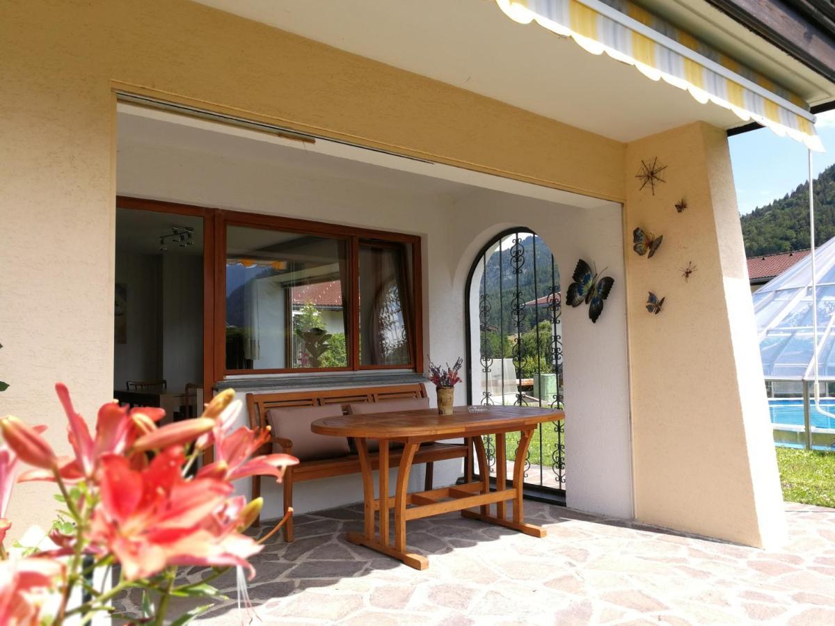 Wei Wei'S Hostel Ehenbichl المظهر الخارجي الصورة